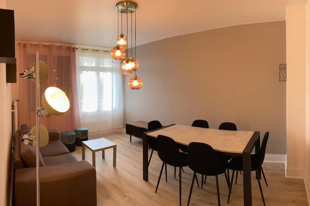 Bel Appartement Centre Ville De Vierzon Extérieur photo